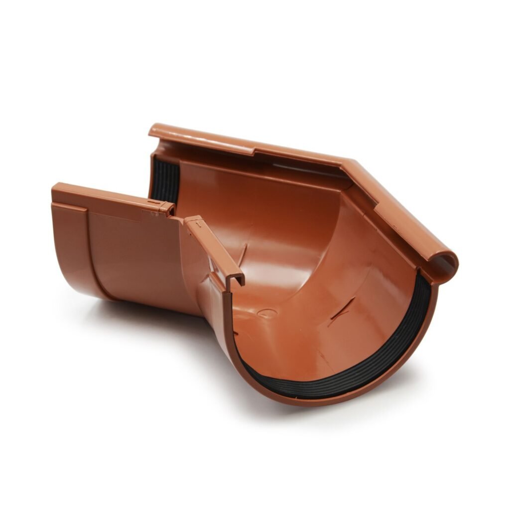 Кут ринви зовнішній 135° цегляний 130мм RainWay