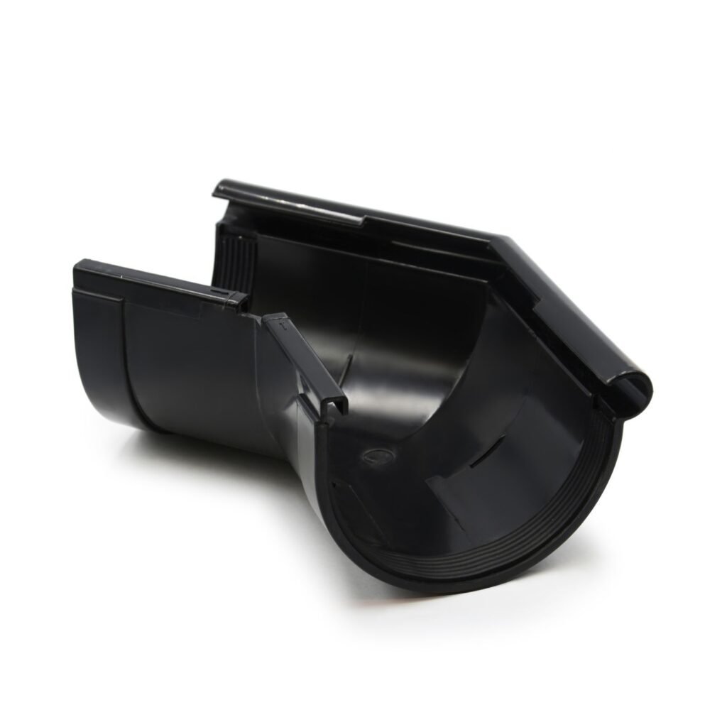 Кут ринви зовнішній 135° чорний 130мм RainWay